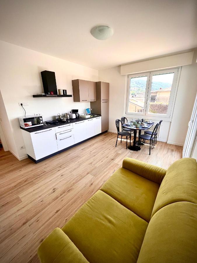 Berengario Suites Torri Del Benaco Esterno foto